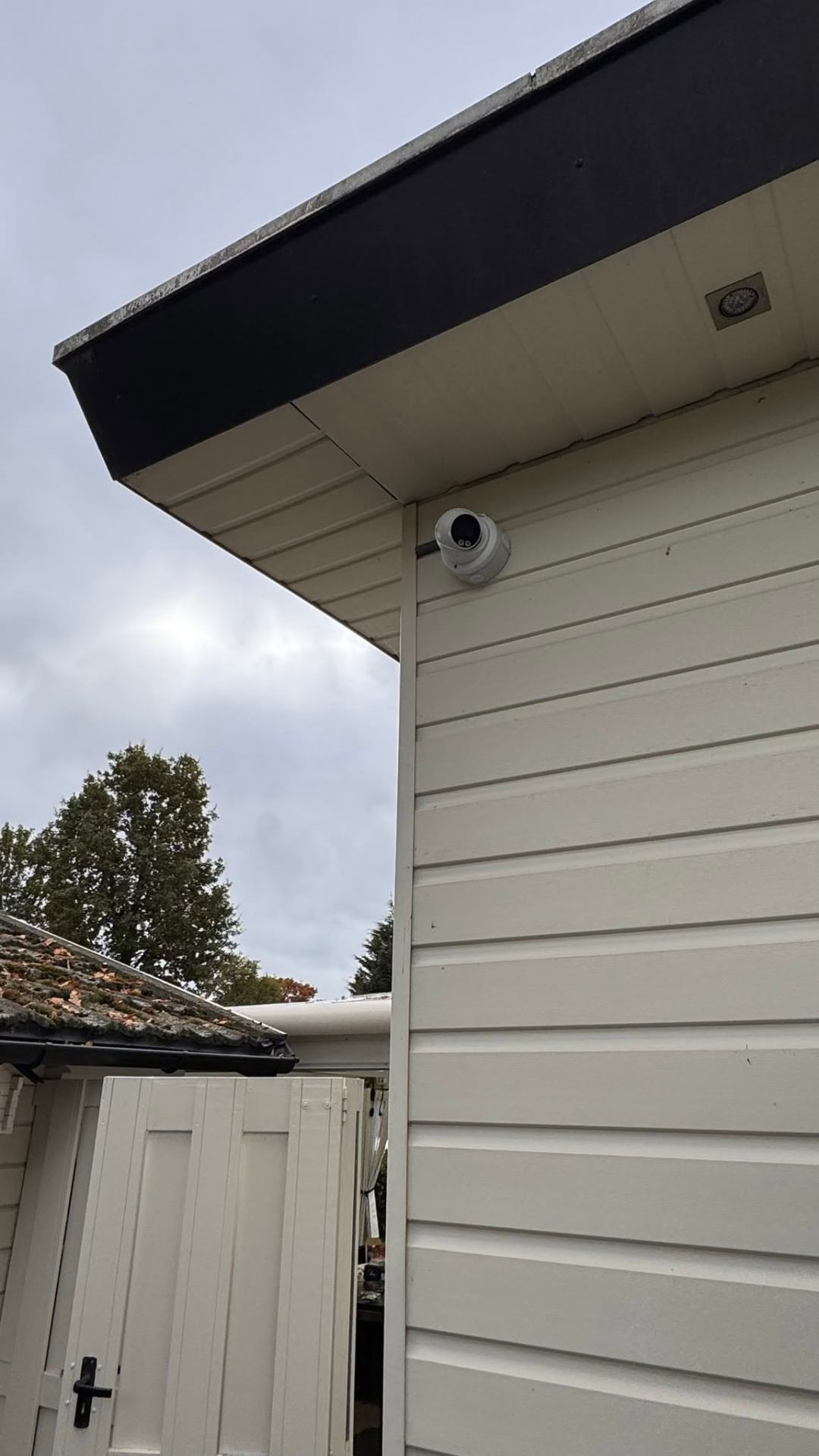 Camera-installatie woning — Particulier · Volledige beveiliging buitenzijde — uitgevoerd project door VSB